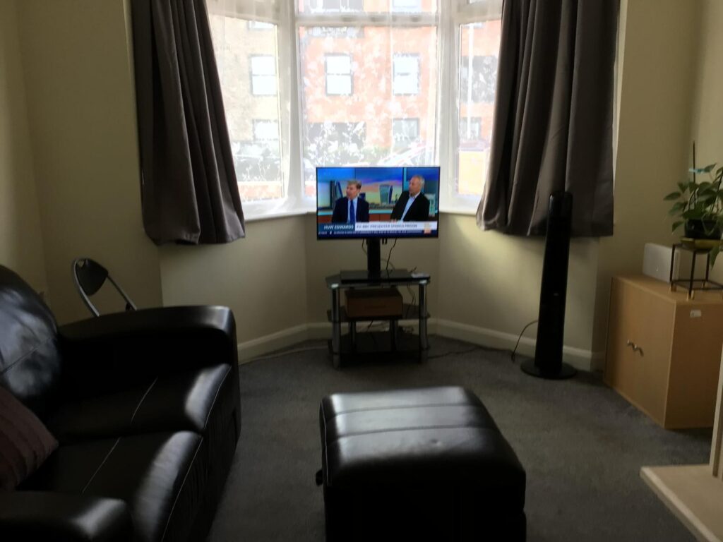 whatsapp image 2025 09 13 at 18.42.29 29a19467